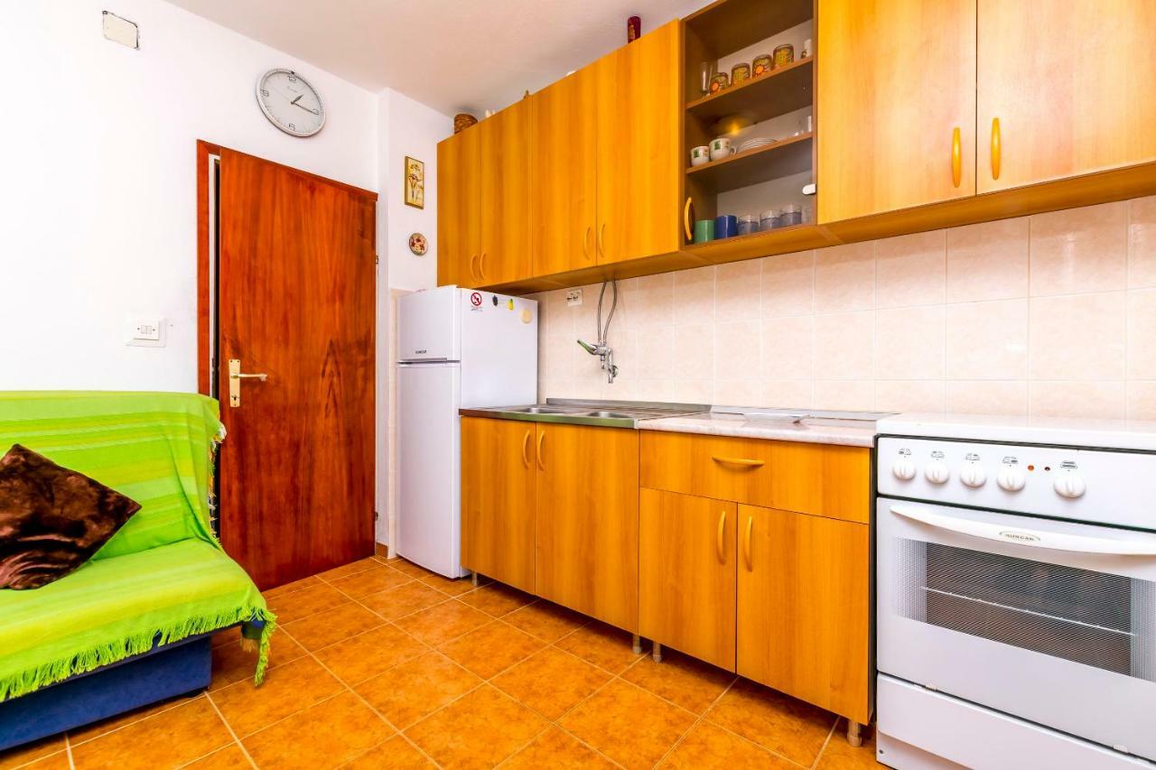 Apartment Bozo Ražanj Exterior foto